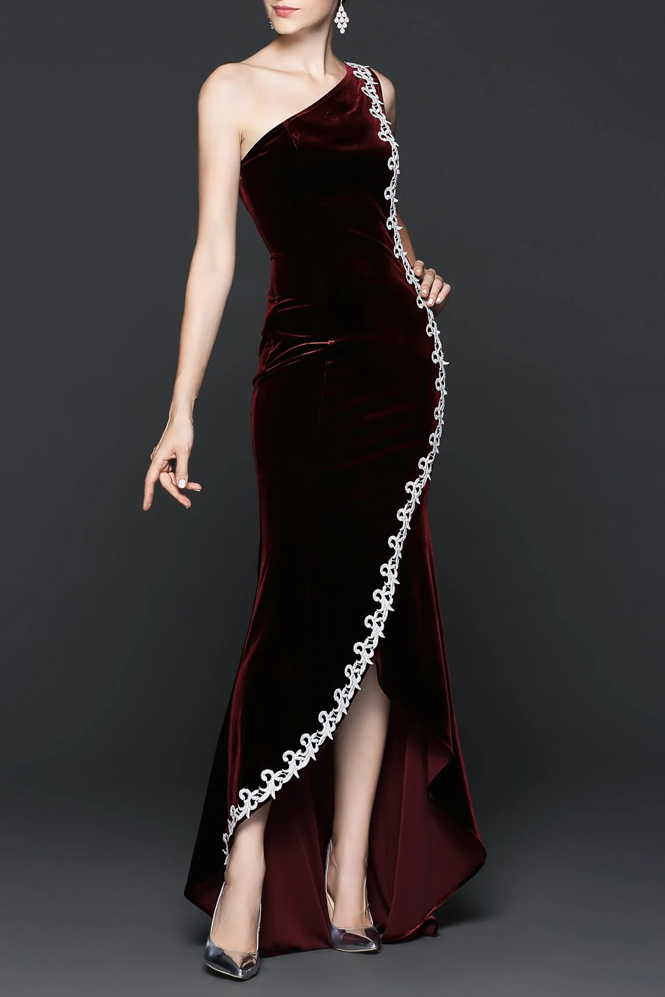 DL CHIC FOREVER LOVED SIGNATURE SOFIA FUSION GOWN